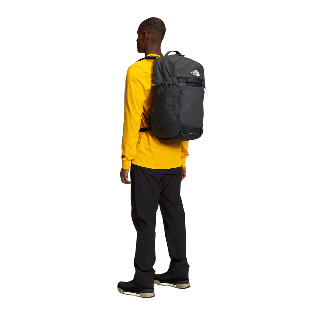 Mochila Router unisex color negro
